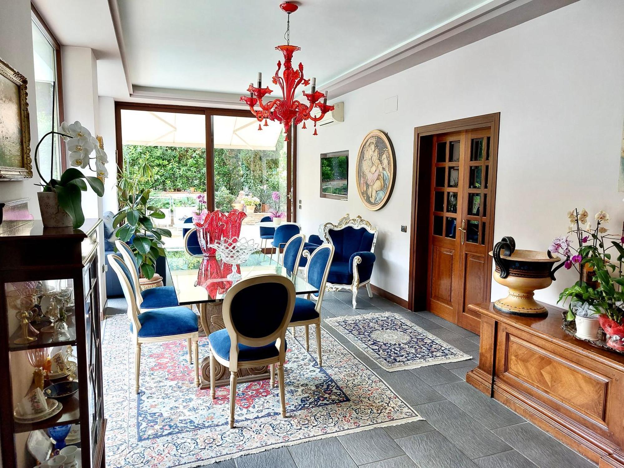 Villamena Bed & Breakfast 3*