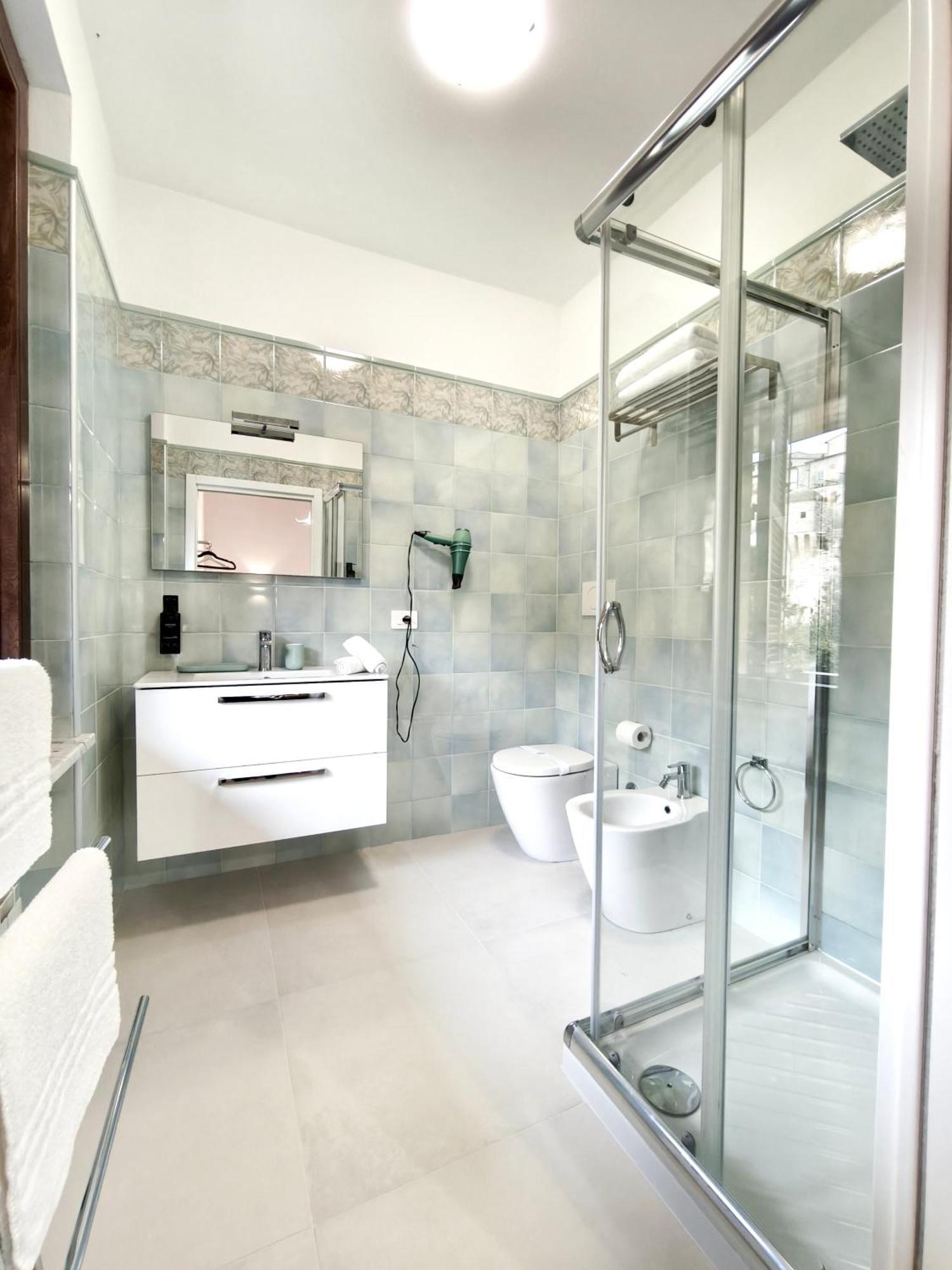 Bed & Breakfast Villamena 3*