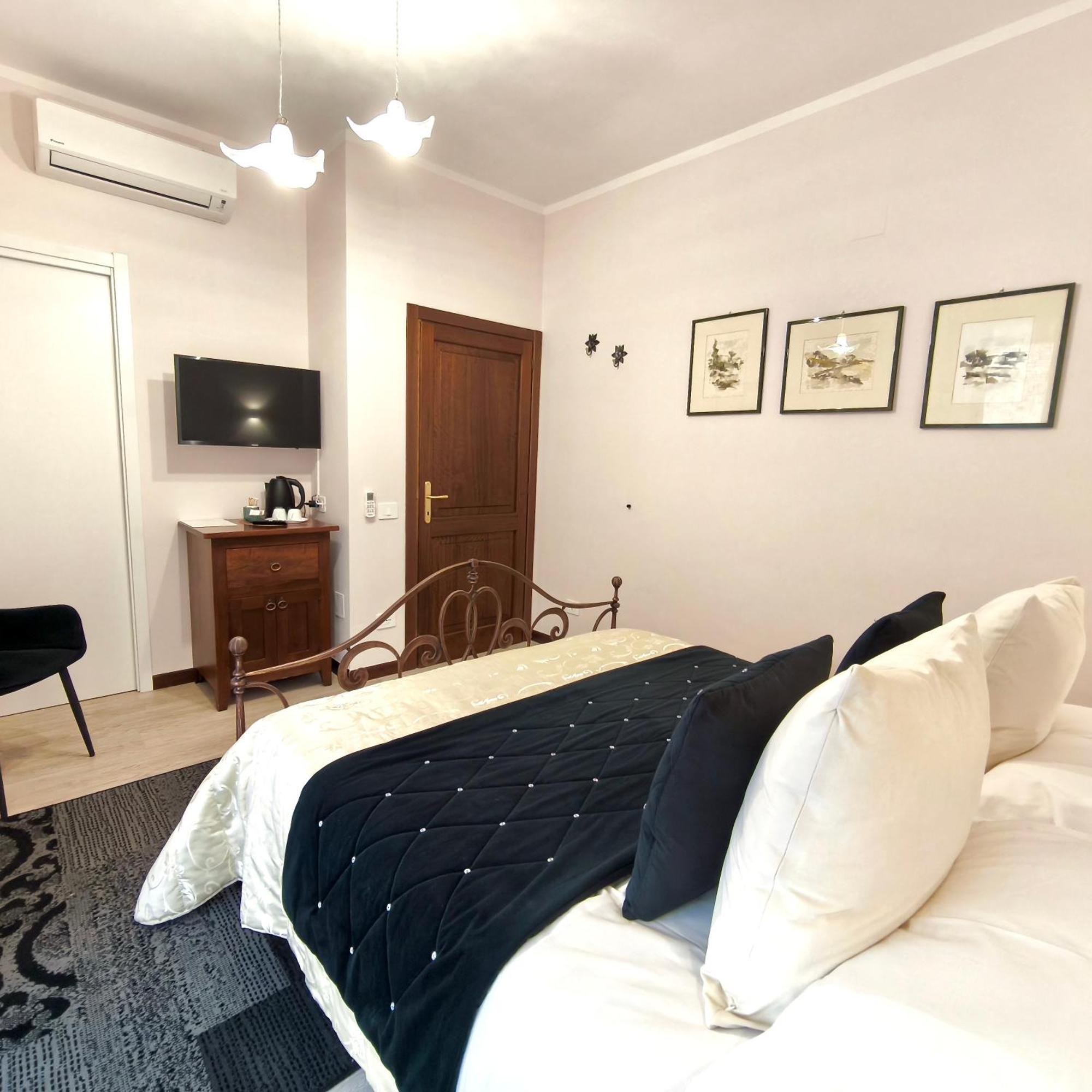 Villamena Alojamento de Acomodação e Pequeno-almoço 3*