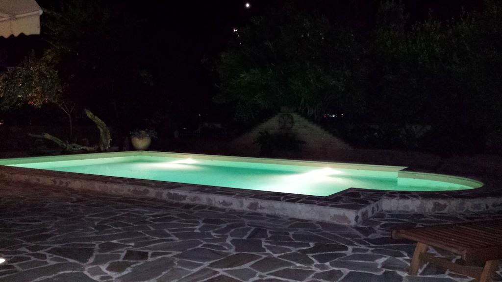 Villamena 3*